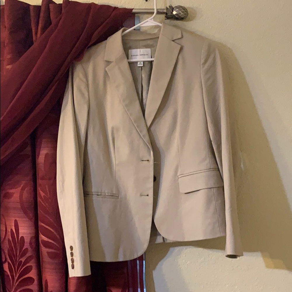 Banana Republic Neutral Blazer
